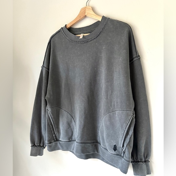 Free People Movement Metti Crewneck Oversized Sweatshirt Athleisure Blue XS - Picture 3 of 14